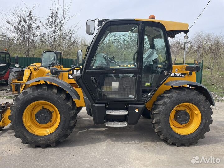 Телескопический погрузчик JCB 531-70 Agri Super, 2015