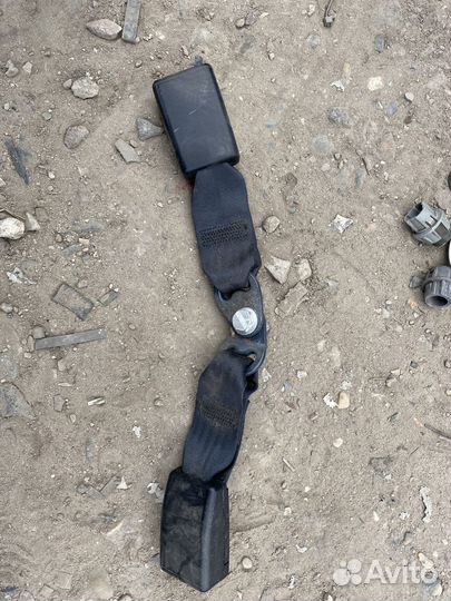 Замки ремней безопасности Рено Логан 2