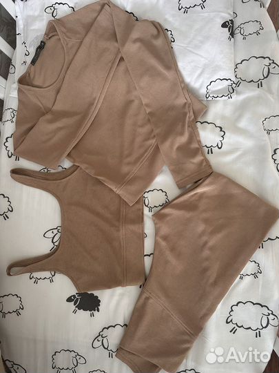 Спортивный костюм