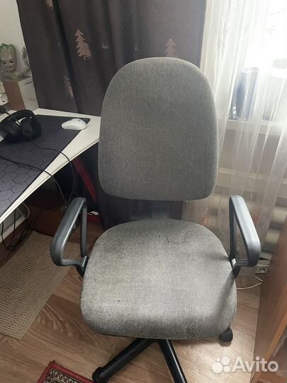 Компьютерное кресло