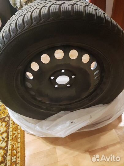 Gislaved Nord Frost 5 235/55 R17 103T