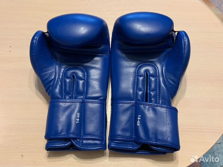 Боксерские перчатки demix 14 oz