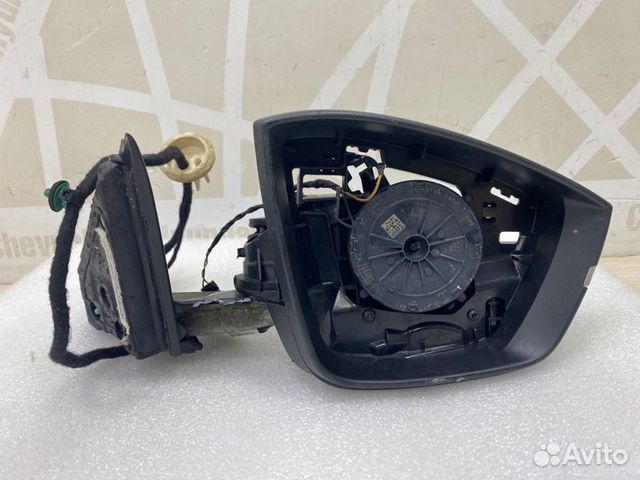 Корпус зеркала 13 PIN правый Skoda Karoq 1 NU7 до