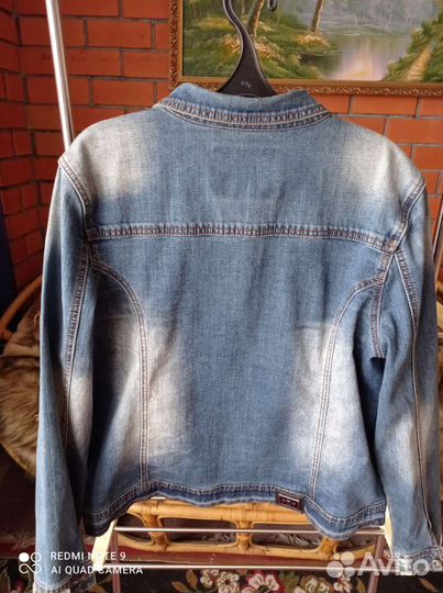 Джинсовая куртка