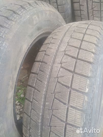 Шины 185 65 15 зима Bridgestone Blizzak Revo GZ
