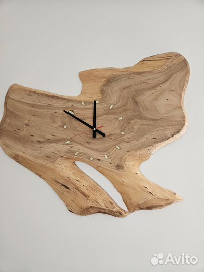 Часы настенные из дерева