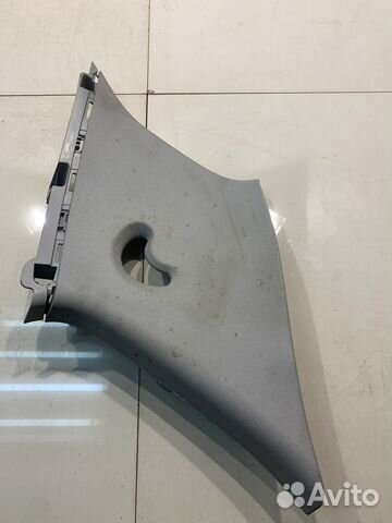 Обшивка стойки (задняя, левая) (Kia Picanto III)