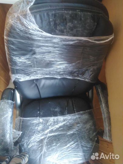 Офисное кресло, компьютерное кресло