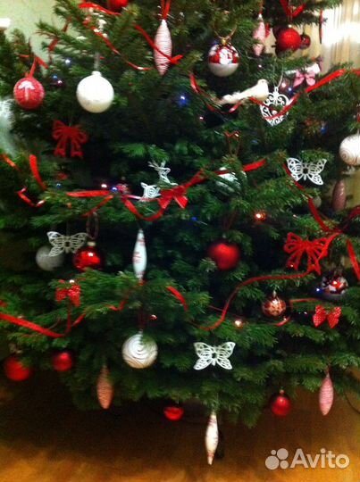 Елочные игрушки