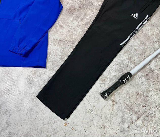 Спортивные костюмы Adidas