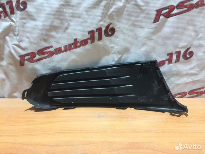 Решетка бампера передняя левая Volkswagen Polo 5