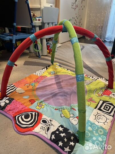 Развивающий коврик