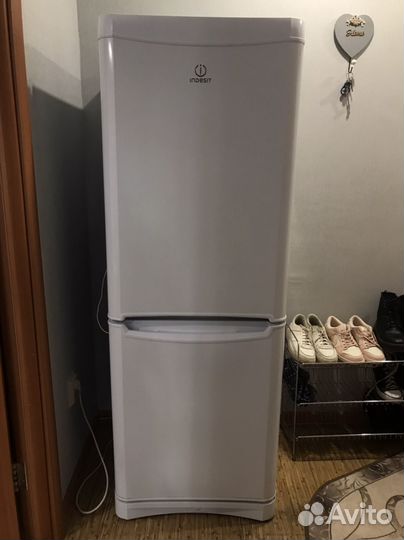 Холодильник indesit no frost б/у