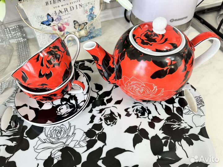Сервиз чайный с подносом