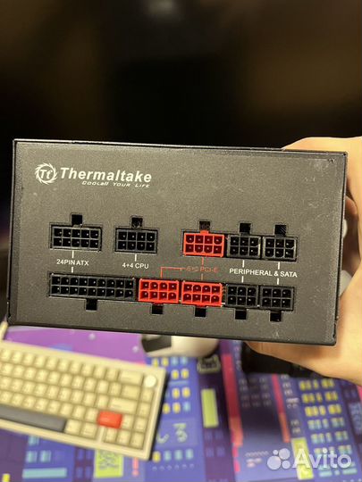 Блок питания Thermaltake 850w gold