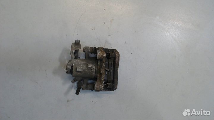 Суппорт Opel Zafira B, 2008