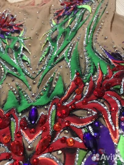 Гимнастический купальник для выступления