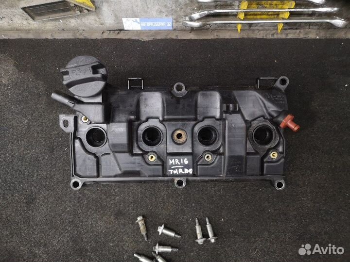 Клапанная крышка MR16DDT