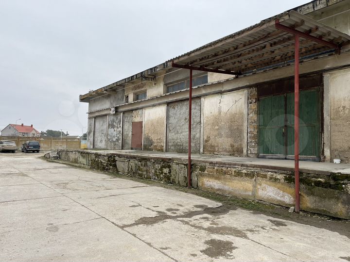 Склад, 726 м²