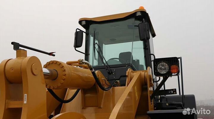 Фронтальный погрузчик SEM 660D, 2022