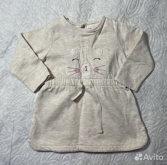 Теплое платице бежевое на девочку