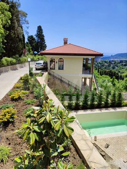 Дом 140 м² на участке 3,5 сот.