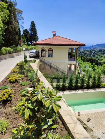 Дом 140 м² на участке 3,5 сот.