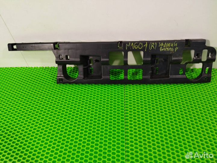 Усилитель бампера задний правый Land Rover Range