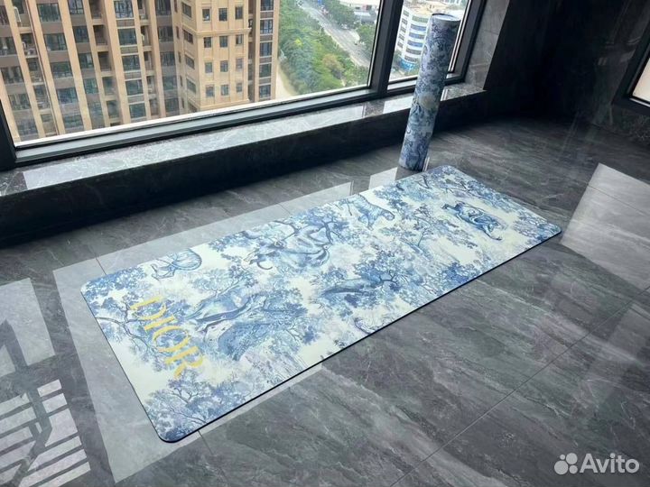 Ковер/Коврик для йоги Christian Dior