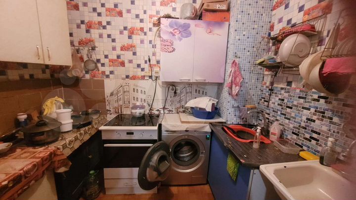 Комната 16,8 м² в 2-к., 1/9 эт.