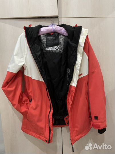 Куртка для сноуборда женская