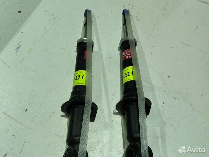 Продам стойки