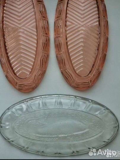 Блюдо селедочница стекло с рыбой