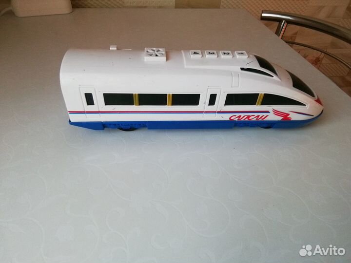 Поезд сапсан