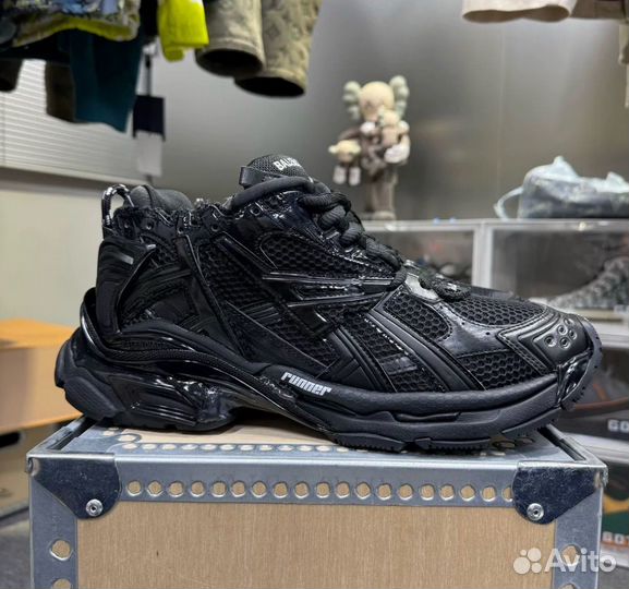 Balenciaga Runner