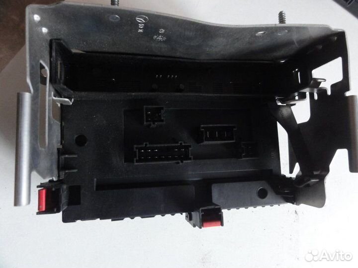 Блок предохранителей задний Mercedes-Benz S- Класс