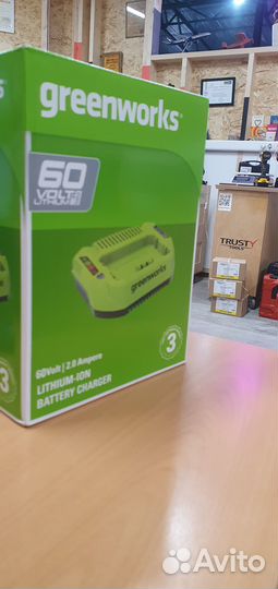 Зарядное устройство greenworks 60v