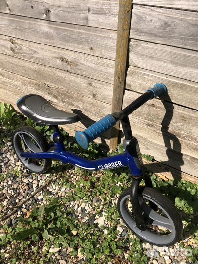 Самокат беговел globber