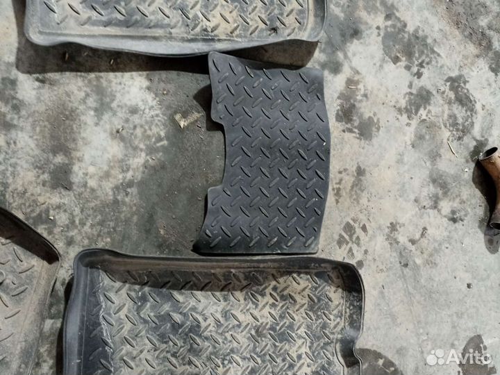 Ковры резиновые рено сандеро