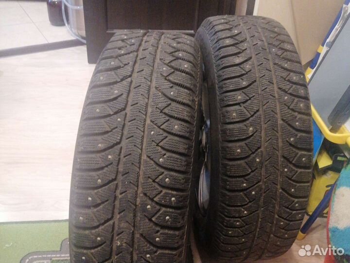 Шины зимние бриджстоун 235 65 r17