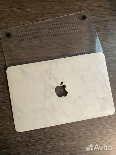 Чехол на MacBook Air (11-inch)