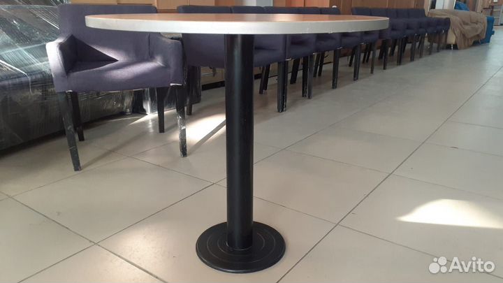 Стол круглый на опоре Б.У