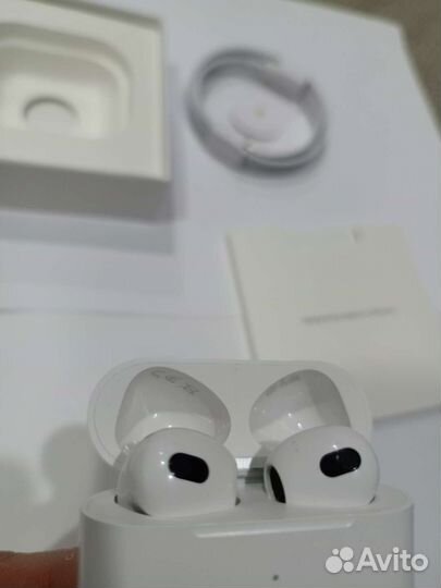 Беспроводные наушники apple airpods 3