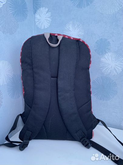 Рюкзак школьный