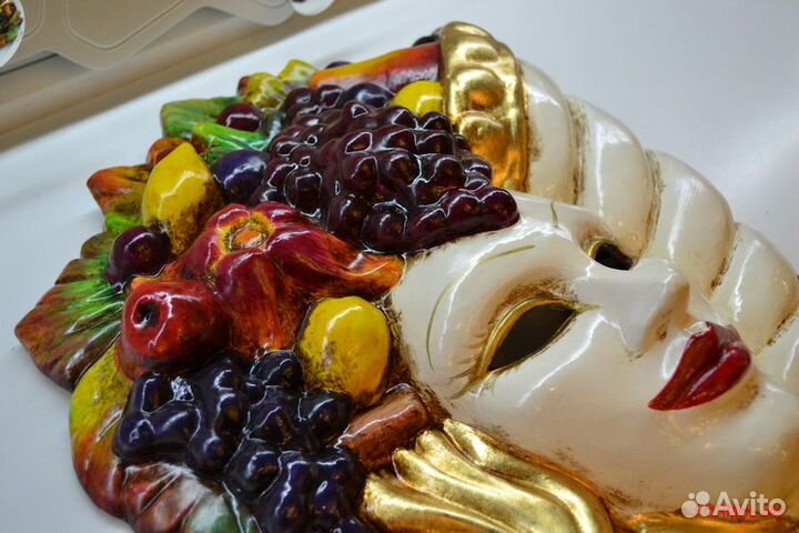 201796 Маска La gioia 459 Soggetto Cornucopia