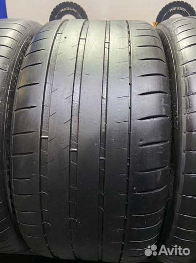 Michelin Pilot Sport 4 S Acoustic 265/40 R20 и 295/35 R20 105Y