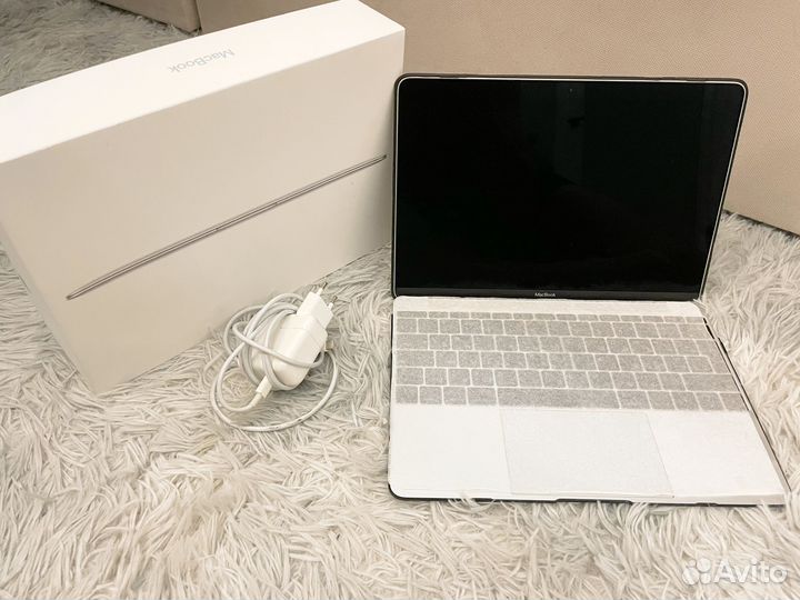 Apple macbook 12 retina 2017