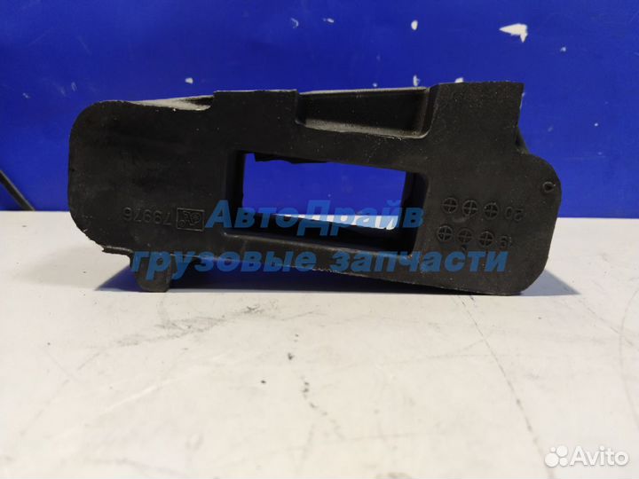 Подушка радиатора Mercedes Actros