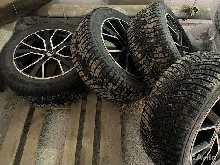 Колеса на volkswagen touareg r19