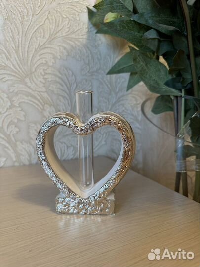 Ваза декоративная из гипса